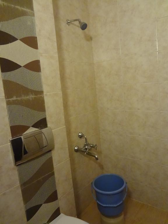 Hotel New Rajdarshan Madikeri Exterior photo