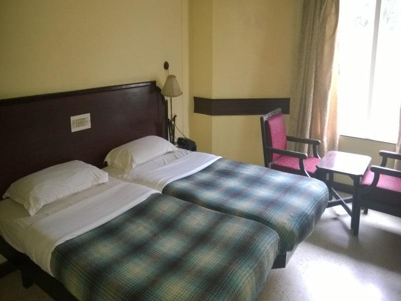 Hotel New Rajdarshan Madikeri Exterior photo