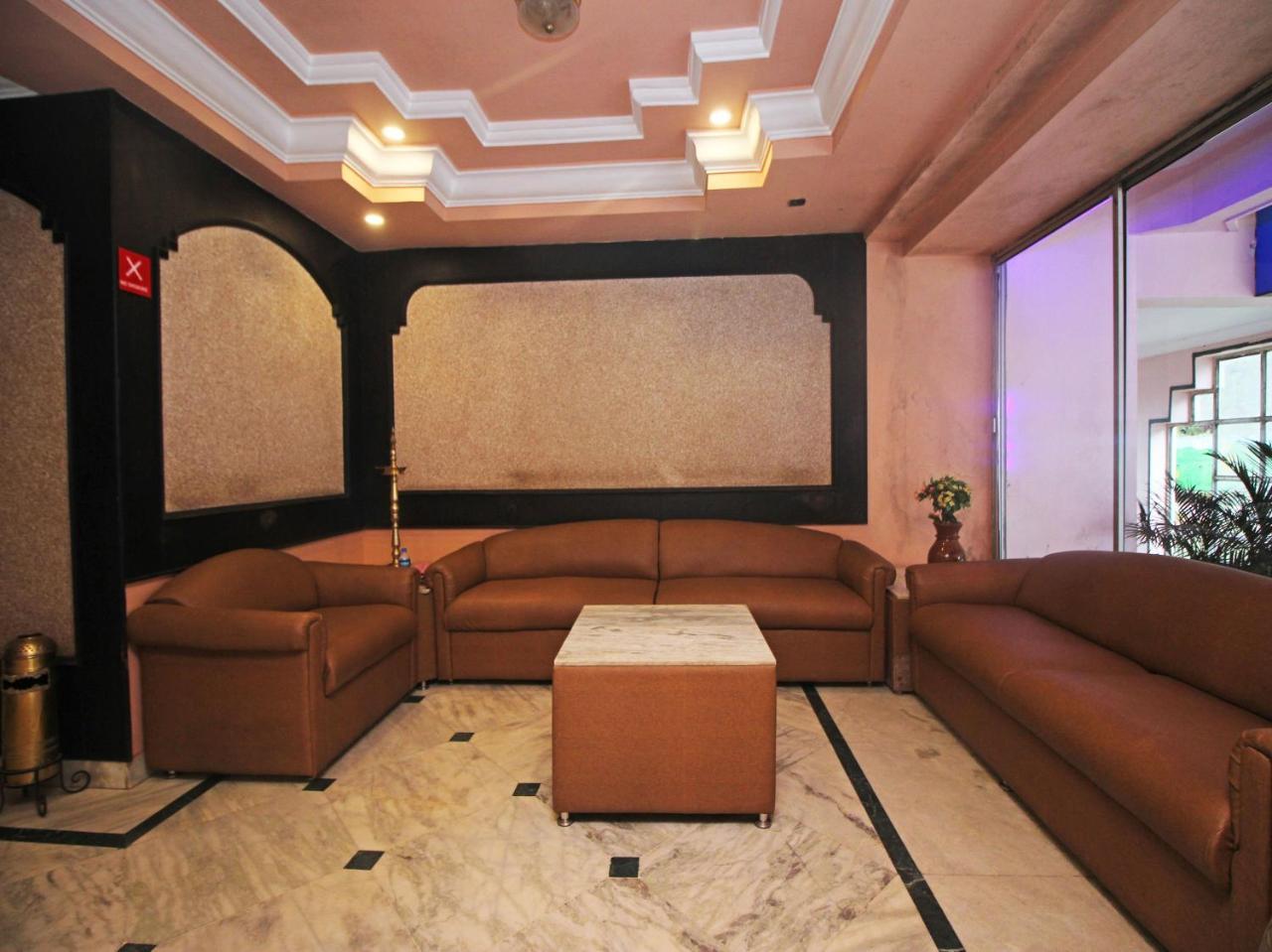 Hotel New Rajdarshan Madikeri Exterior photo