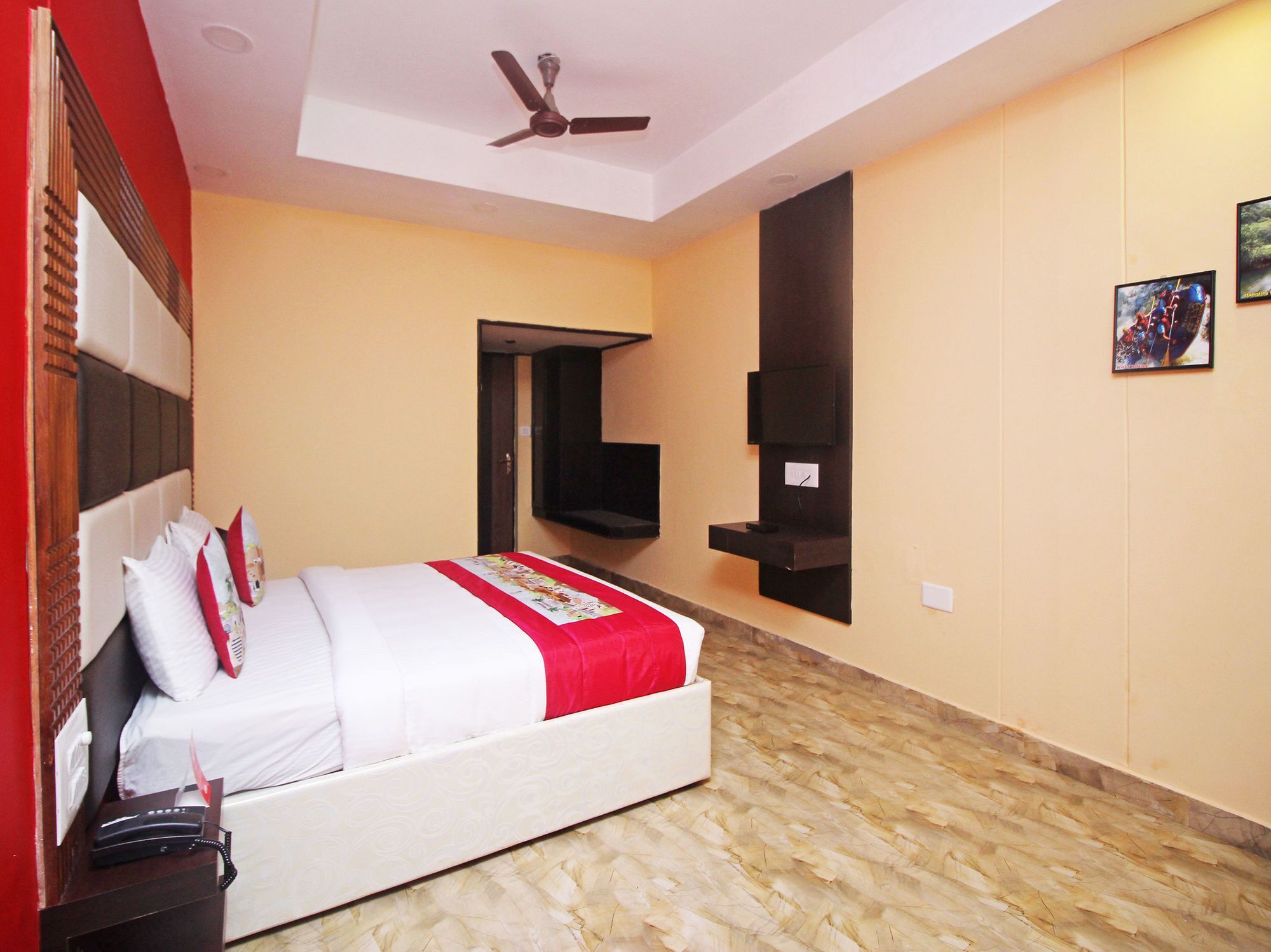 Hotel New Rajdarshan Madikeri Exterior photo