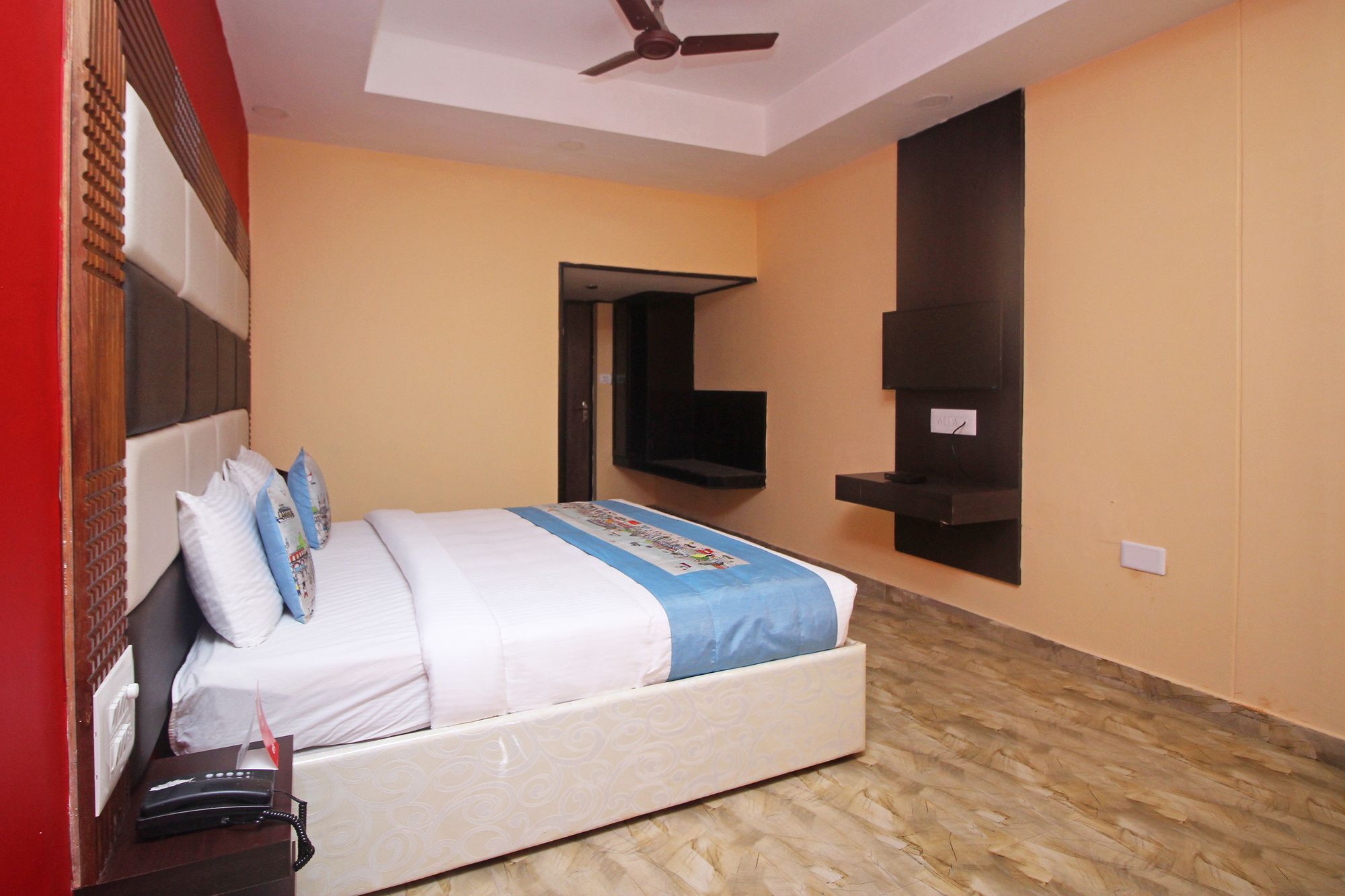 Hotel New Rajdarshan Madikeri Exterior photo